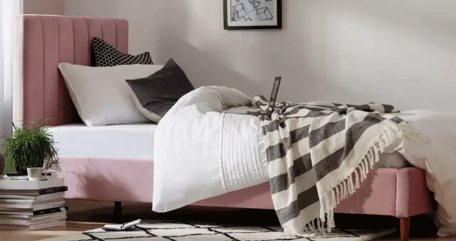 Classic design with Single Beds.